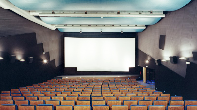 Projection de films documentaires au cinéma l'Écran, à Saint-Denis