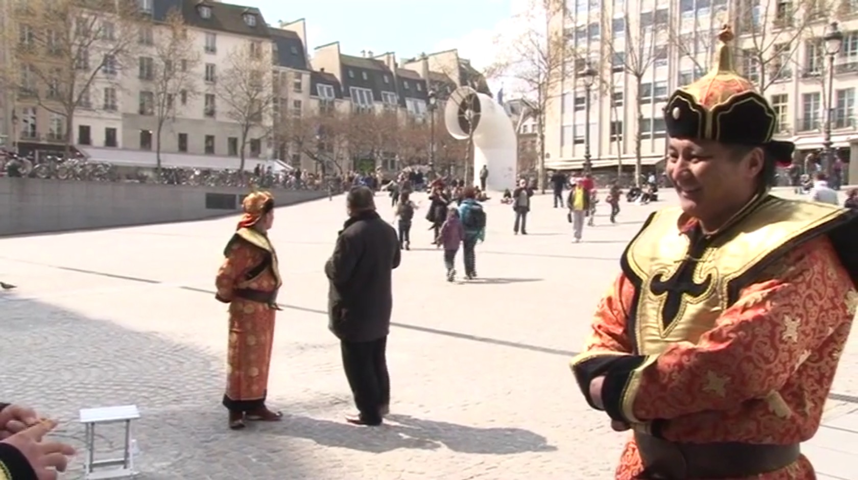 Sur les pavés, l'Altaï